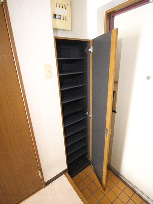 物件内観写真19　(靴箱)