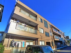 シティ－フィ－ルド外観写真