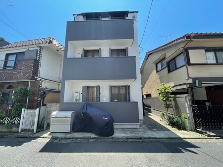 カロラインハウス三軒茶屋外観写真