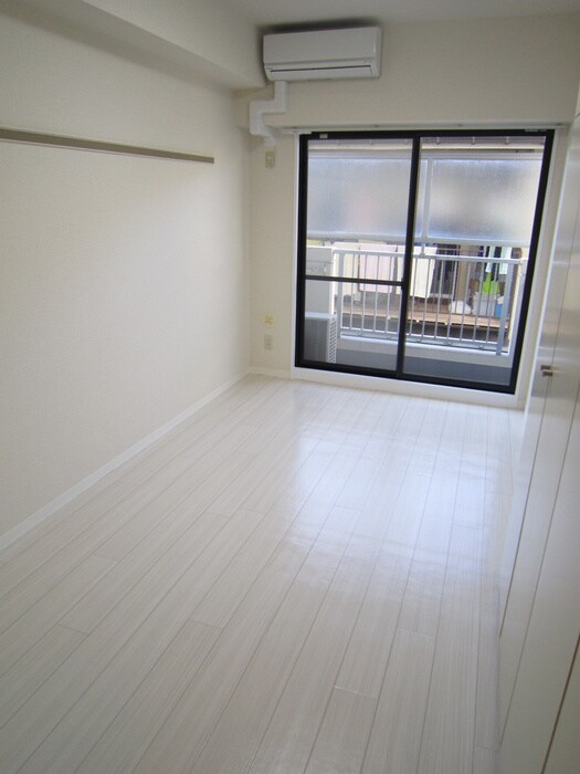 物件内観写真16　(居室)