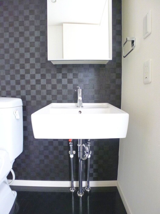 物件内観写真11　(洗面)