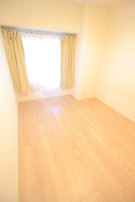 物件内観写真15　(居室)