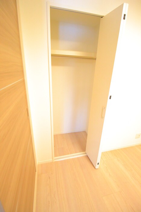 物件内観写真21　(収納)
