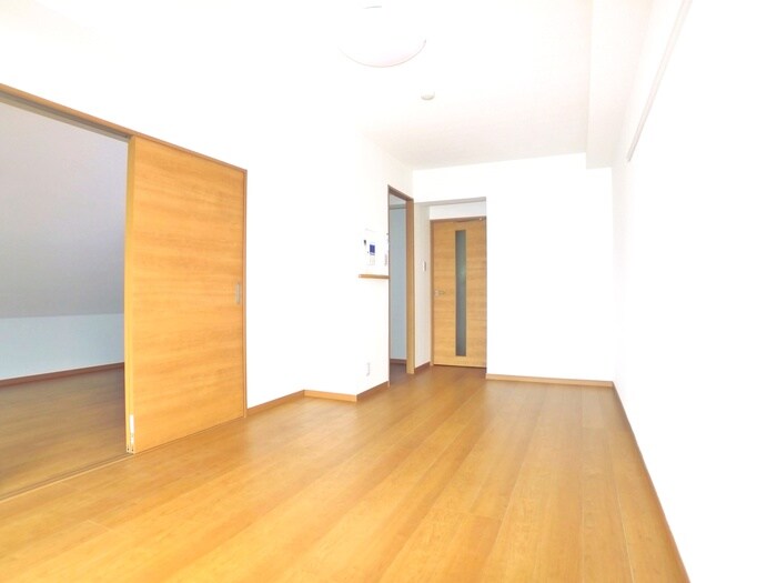 物件内観写真8　(居室)