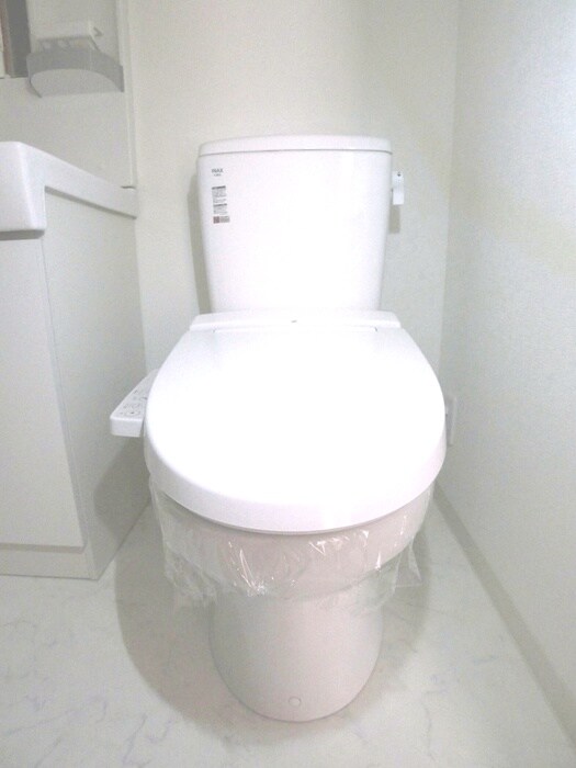 物件内観写真13　(トイレ)