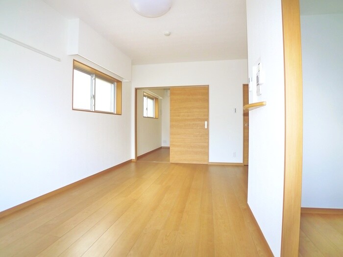 物件内観写真19　(居室)