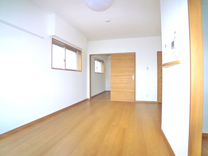 物件内観写真19　(居室)