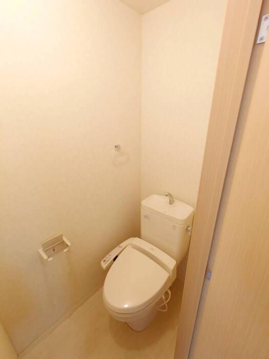 物件内観写真14　(トイレ)