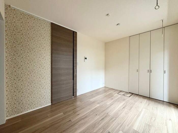 物件内観写真10　(居室)