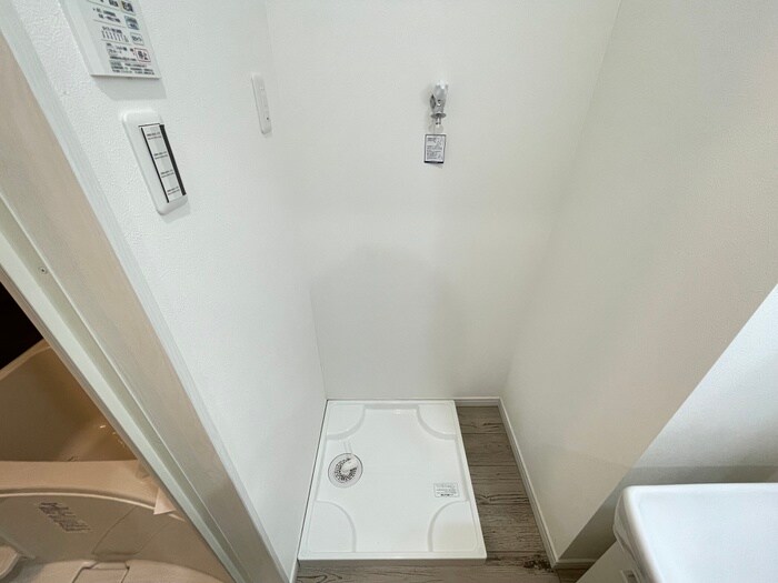 物件内観写真20　(洗濯機置場)