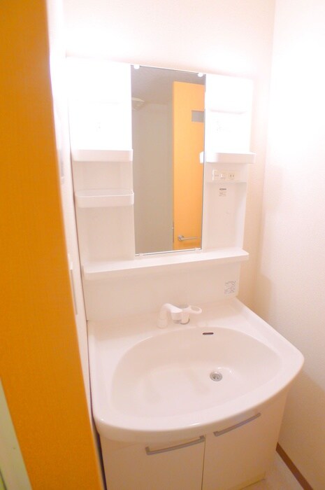 物件内観写真12　(洗面)