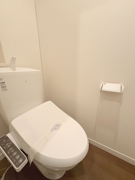 物件内観写真16　(トイレ)