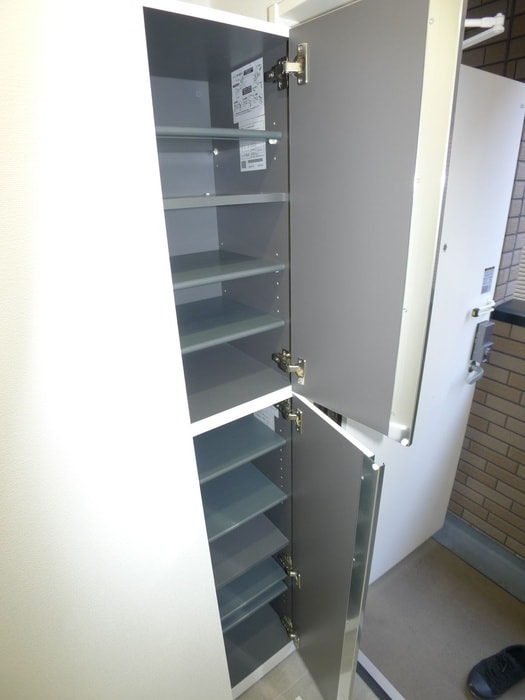 物件内観写真15　(靴箱)