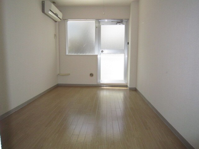 物件内観写真7　(内観写真)