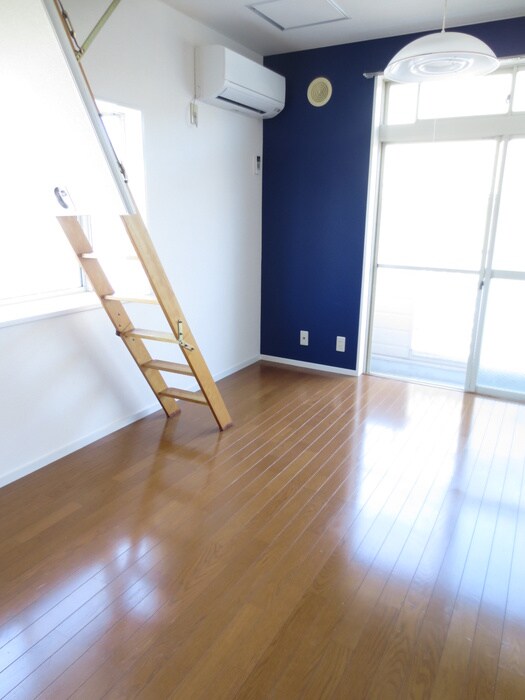 物件内観写真8　(居室)