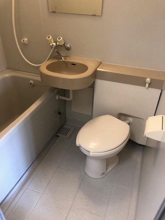 物件内観写真10　(トイレ)