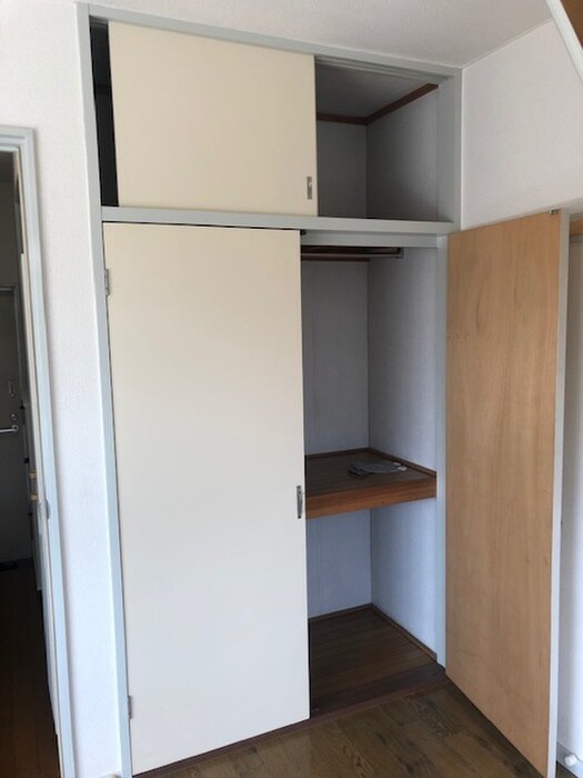 物件内観写真12　(収納)