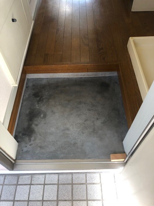 物件内観写真20　(玄関)