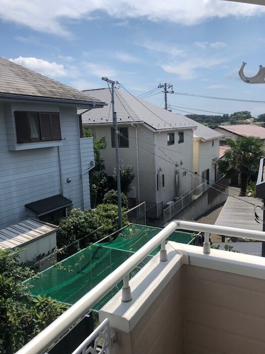 物件内観写真22　(室内からの展望)