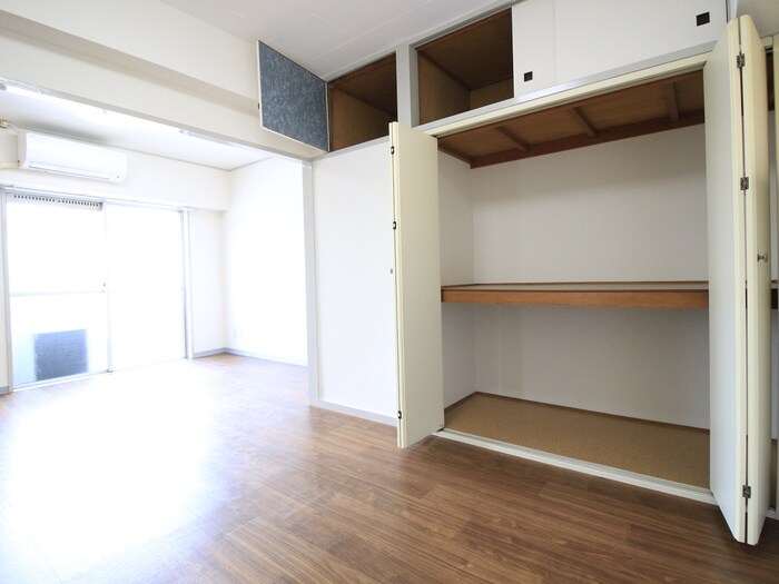 物件内観写真16　(居室)
