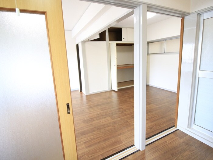 物件内観写真17　(居室)