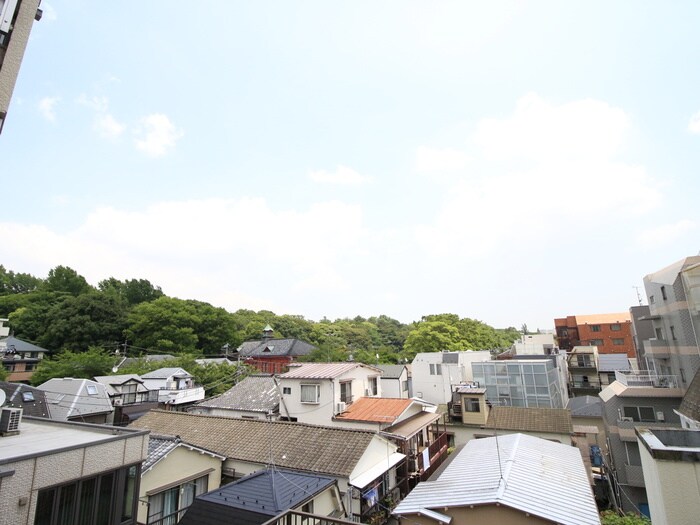 物件内観写真19　(室内からの展望)