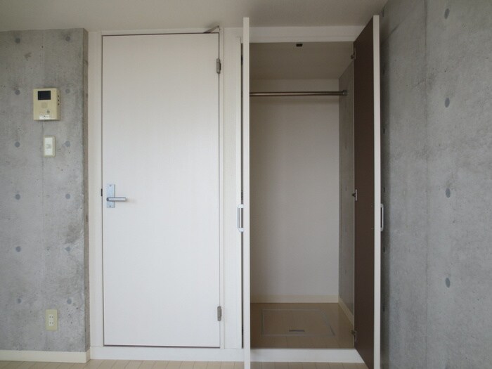 物件内観写真9　(収納)