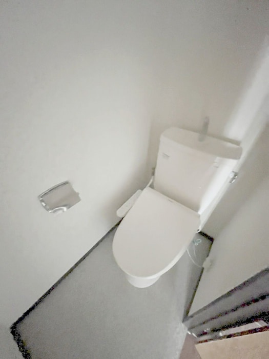 物件内観写真12　(トイレ)