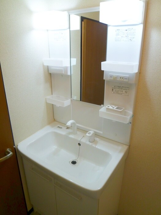 物件内観写真13　(洗面)