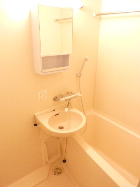 物件内観写真11　(バス／シャワールーム等)