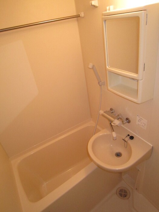 物件内観写真12　(バス／シャワールーム等)