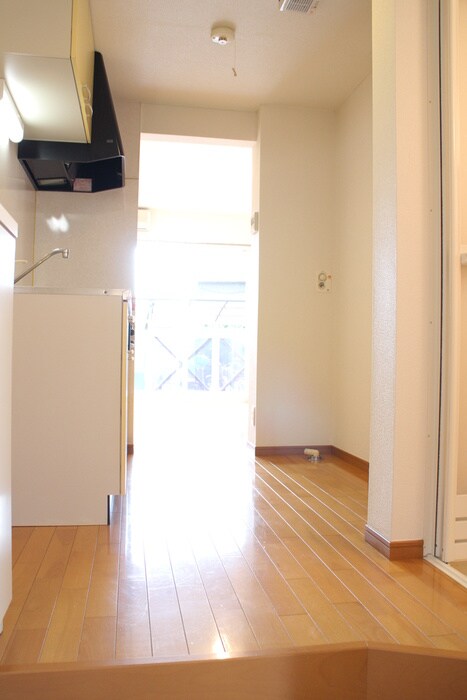 物件内観写真10　(玄関)