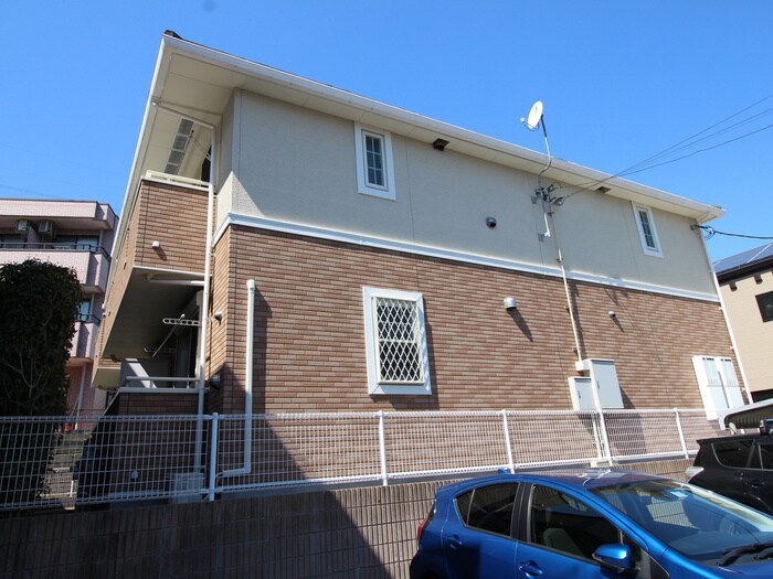 物件外観写真2　(外観写真)