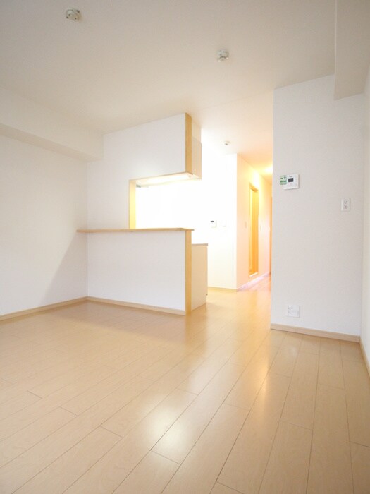 物件内観写真7　(玄関)