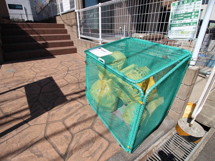 物件外観写真6　(建物設備)