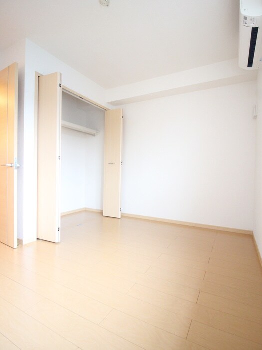 物件内観写真18　(居室)