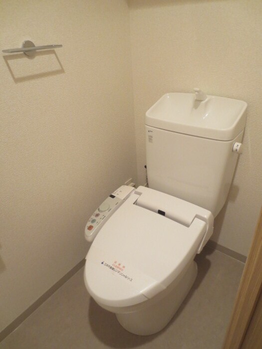 物件内観写真12　(トイレ)