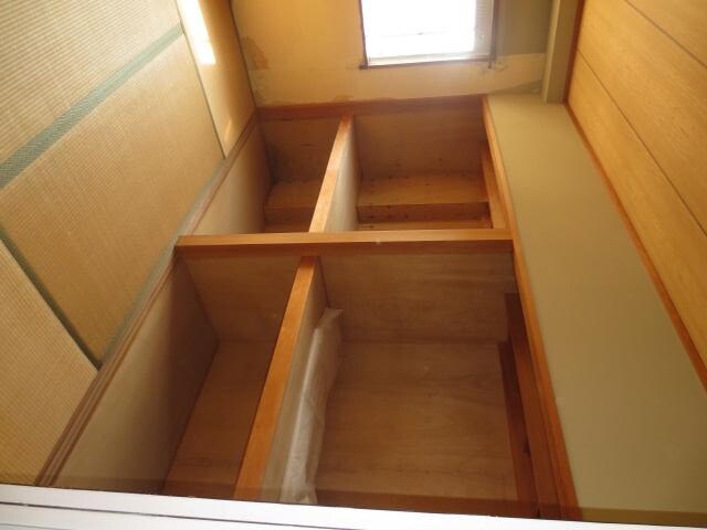 物件内観写真8　(収納)