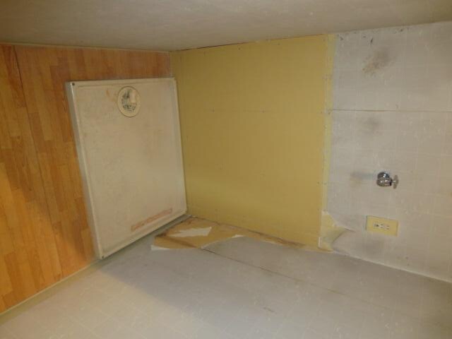 物件内観写真11　(洗濯機置場)