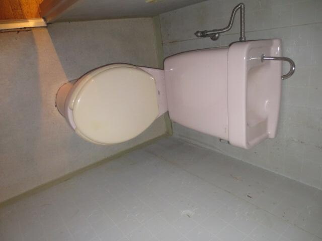 物件内観写真12　(トイレ)