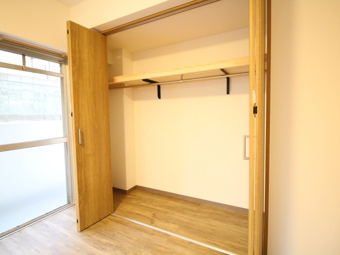 物件内観写真11　(収納)