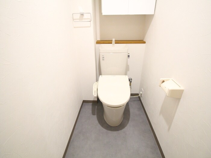 物件内観写真14　(トイレ)