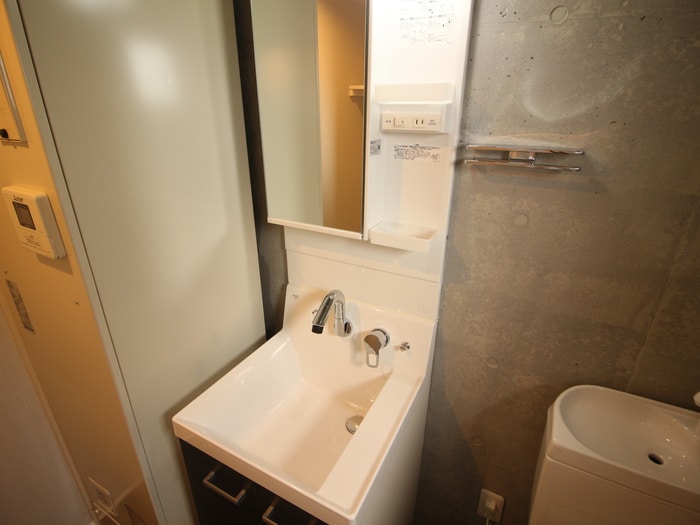 物件内観写真13　(洗面)