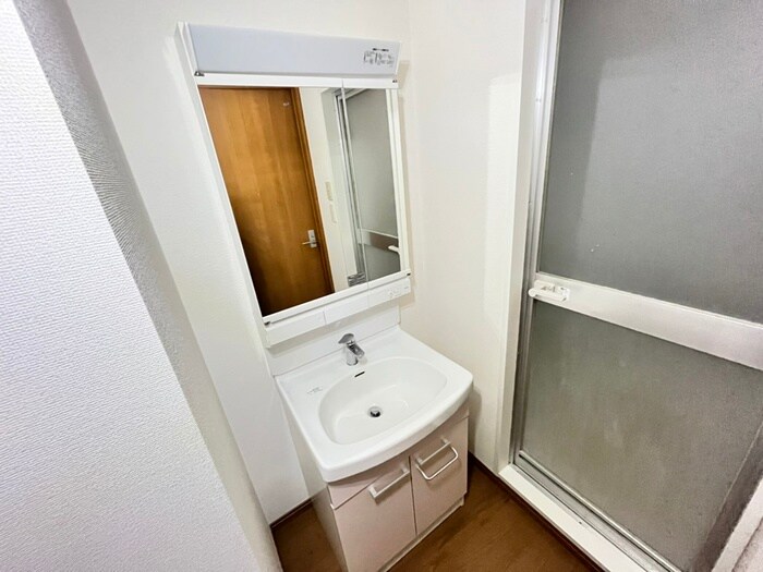 物件内観写真14　(洗面)