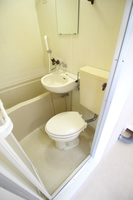 物件内観写真10　(トイレ)