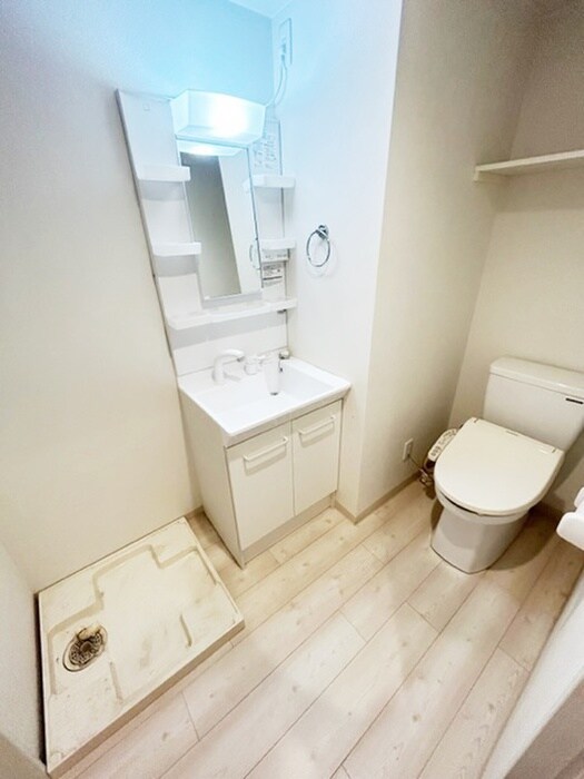 物件内観写真12　(洗面)