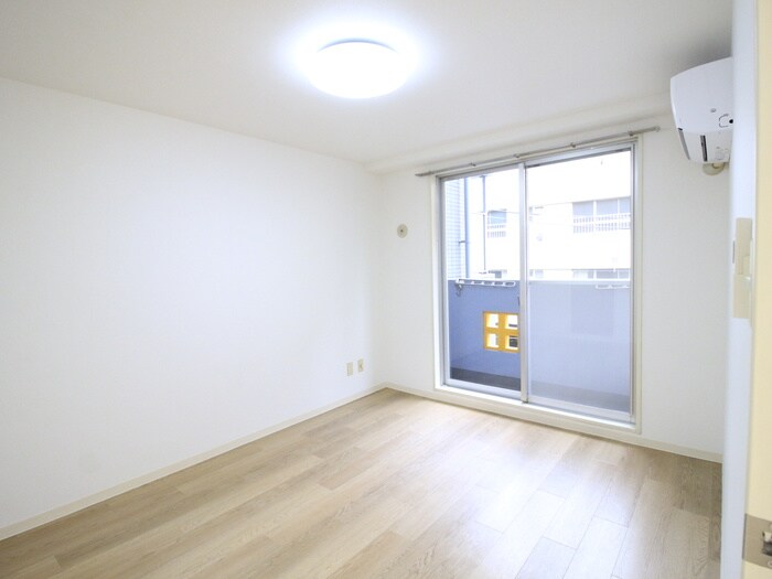 物件内観写真18　(居室)