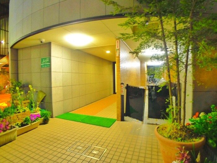 物件外観写真5　(駐輪場)