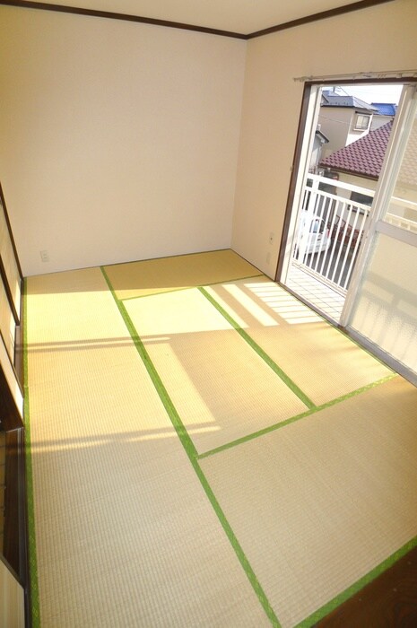 物件内観写真9　(居室)