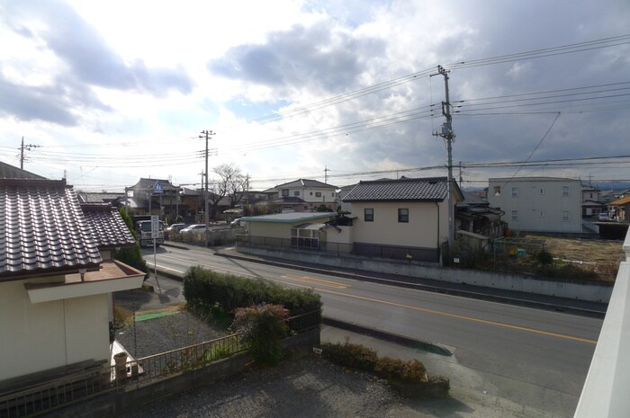 物件内観写真16　(室内からの展望)